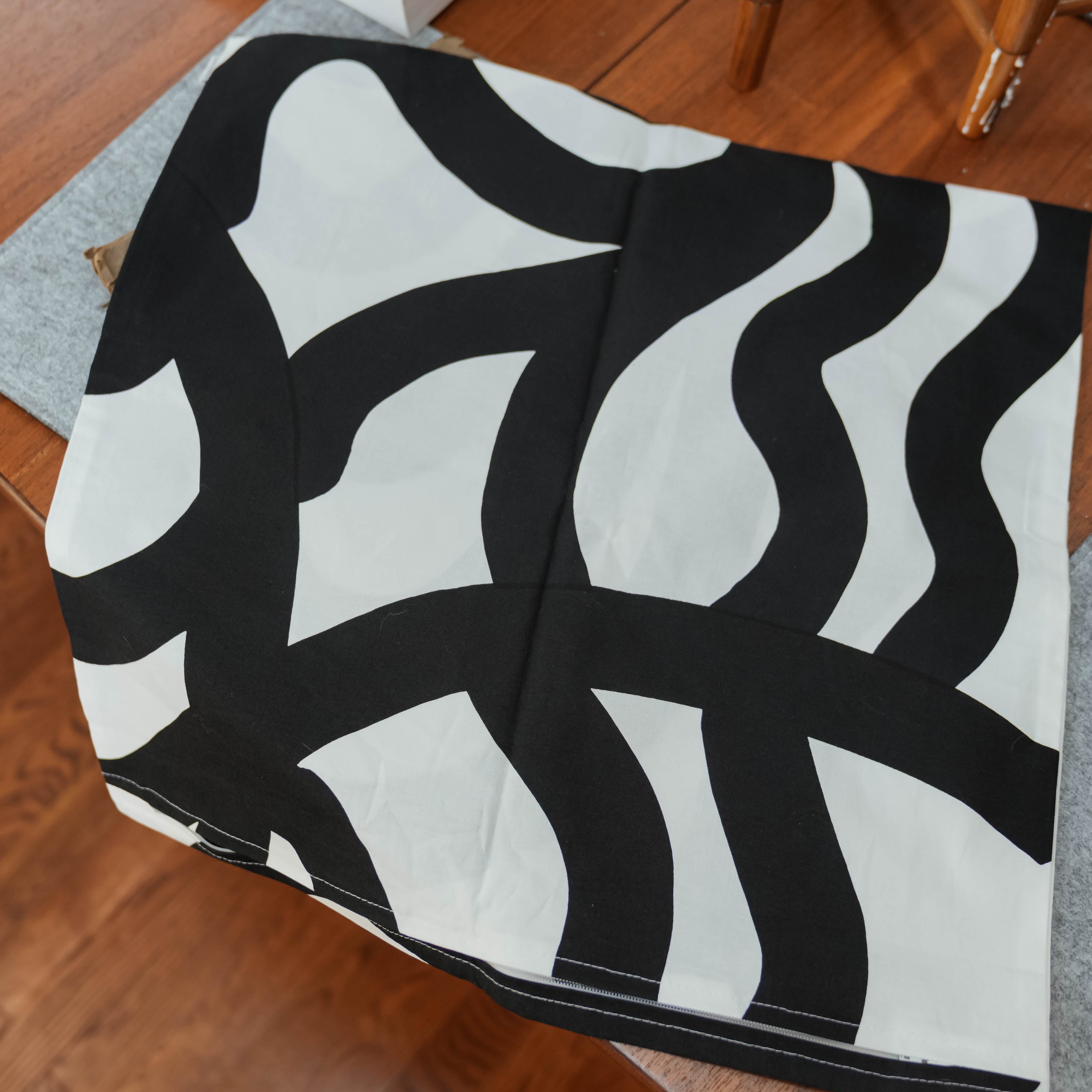 Marimekko Joonas cushion cover, in context on the table